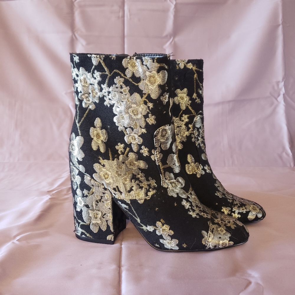 NWOB Indigo Rd Brooke Boots
